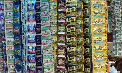 بھارتی ریاست مہاراشٹر میں گٹکا رکھنے اور بیچنے پر پابندی