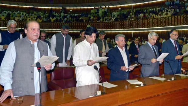 حکومت اور قارئین لیے دعوت فکر!