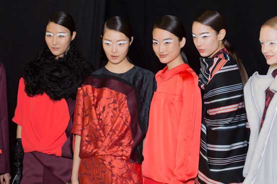 پیرس فیشن شو، کینذو کے نت نئے ملبوسات نمائش کیلئے پیش