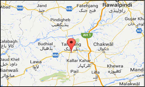 تلہ گنگ: مسافر کوچ اور کار میں تصادم، چار افراد جاں بحق