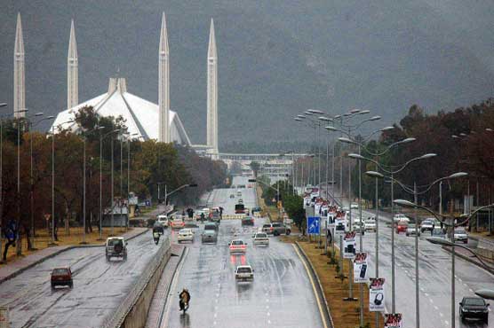 لاہور، راولپنڈی سمیت بالائی پنجاب میں بارش کا امکان، ٹھنڈی ہوائوں سے موسم خوشگوار