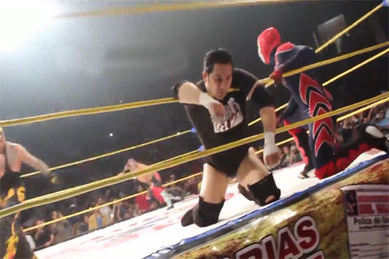 میکسیکو :ریسلر سر پر چوٹ لگنے سے موت کی آغوش میں چلا گیا