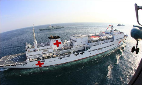 عدن میں پھنسے 181 پاکستانیوں کو لیکر چینی بحری جہاز جبوتی روانہ