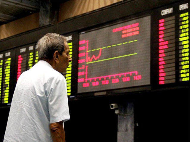 کراچی اسٹاک مارکیٹ میں تیزی سے 3 نفسیاتی حدیں بحال