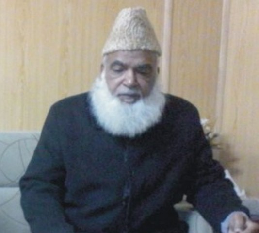حضرت پیر محمد افضل قادری کیخلاف فورتھ شیڈول کی پابندیاں لگانے کی شدید مذمت کرتے ہیں
