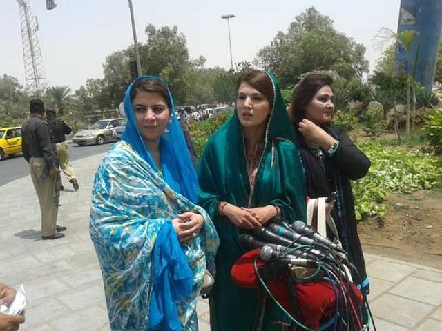 کراچی تو کیا عمران خان کیلئے ’’کے ٹو‘‘ کی چوٹی پر بھی پہنچ جاؤں گی، ریحام خان