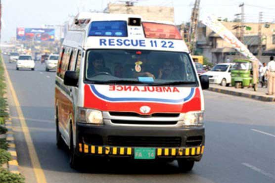 لاہور: آئل ٹینکر لیکج روکنے کے دوران ملازم کی حالت غیر، ہسپتال منتقل