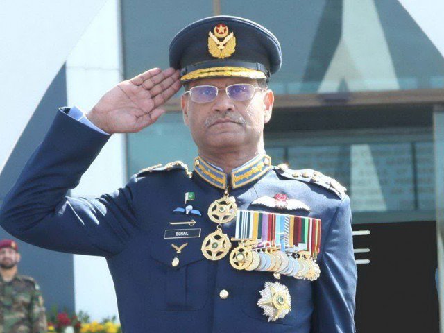 پاک فضائیہ کو دنیا کی بہترین فضائیہ بنانے کے لئے پرعزم ہیں، ائیر چیف مارشل سہیل امان