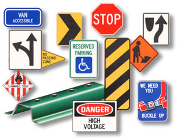 ضلع قصور میں ایجوکیشن مہم کے تحت  ٹریفک قوانین کی آگاہی کے متعلق لیکچرز جاری