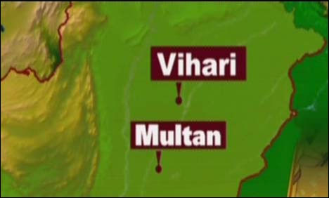 وہاڑی: دیوان صاحب کی مارکیٹ میں لگنے والی آگ  پر قابو پا لیا گیا