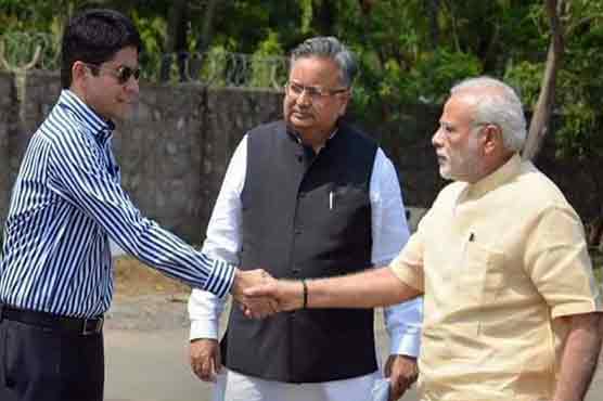 سیاہ چشمہ پہننے پر مودی نے سرکاری افسر کو نوٹس بجھوا دیا