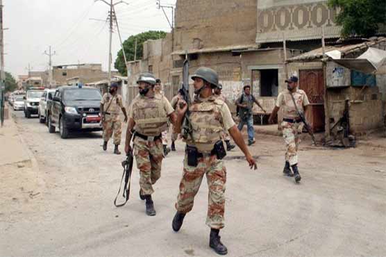 کراچی : رینجرز کی کارروائیاں، ٹارگٹ کلرز سمیت 145 گرفتار