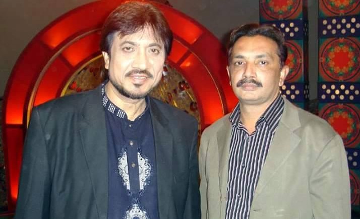 پی ٹی وی کے پروڈیوسر سیف الدین کی چند خوبصورت تصویری جھلکیاں