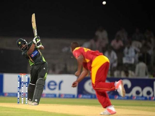 دوسرا ٹی 20؛ ٹکٹوں کی بلیک میں فروخت بھی عروج پر رہی