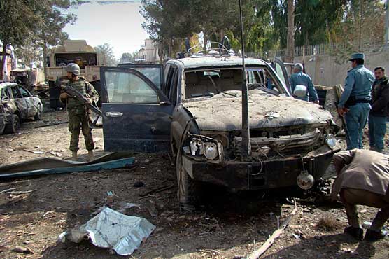 افغانستان : ہلمند میں سڑک کنارے نصب بم پھٹنے سے 19 افراد ہلاک