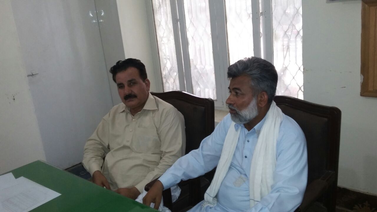 روزہ داروں کو مناسب نرخوں پر اشیائے خوردونوش سستے بازار میں فراہم کی جا رہی ہیں، طارق پہاڑ