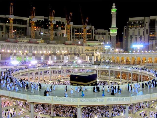 مسجدالحرام میں زائرین کے لئے قرآن پاک کے 10 لاکھ نسخے فراہم
