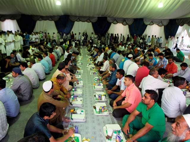 روزہ کینسر، امراض قلب اور بڑھاپے سے بچاتا ہے