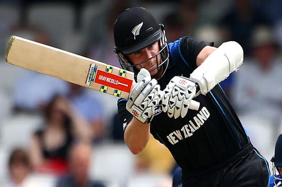 ساؤتھمپٹن: نیوزی لینڈ نے انگلینڈ کو تیسرے ون ڈے میں تین وکٹ سے ہرا دیا