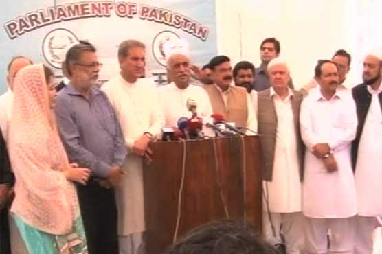 کراچی میں ہلاکتوں پر اپوزیشن جماعتوں کا جمعے کو ملک بھر میں یوم سیاہ منانے کا اعلان