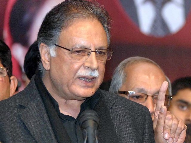آئندہ کچھ دنوں میں بول کے ملازمین کی تنخواہوں کا مسئلہ حل کر دیا جائے گا، پرویز رشید