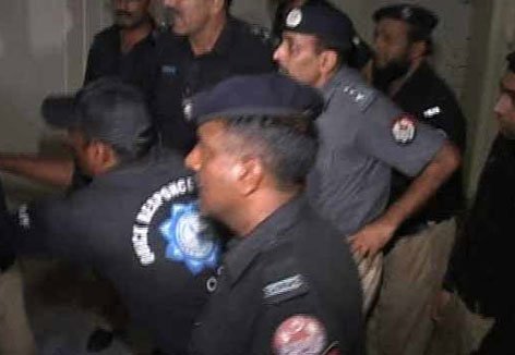 ٹنڈآدم پولیس کی مبینہ سر پرستی میں چلنے والے جوئے کے اڈوں پر پی ایس او کا چھاپہ