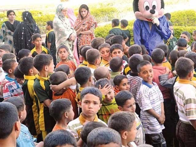 اسلام آباد میں غیرمعیاری کھانے سے سویٹ ہوم کے 100 سے زائد بچوں کی حالت غیر