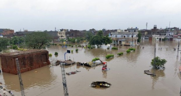 اے حضر علیہ سلام کچھ آپ ہی کریں