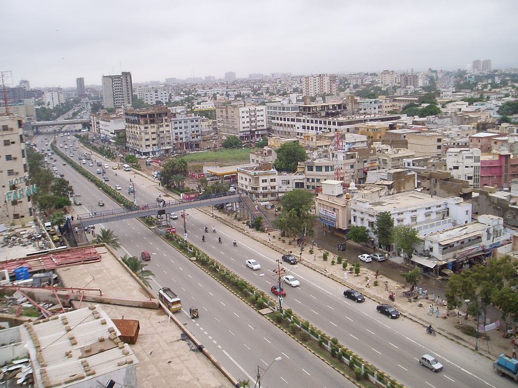 کراچی میں لینڈ مافیا کی نذر ہونے والی کروڑوں روپے کی اراضی کا پتہ لگا لیا گیا