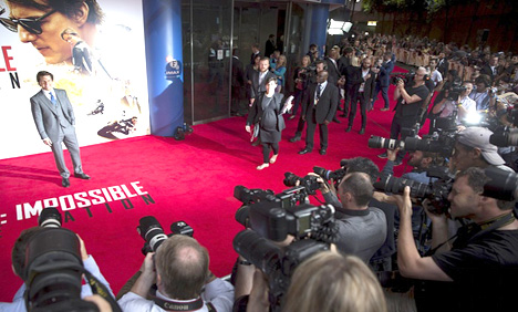 Mission Impossible Rogue Nations Premieres