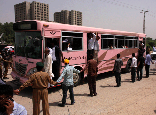 کراچی : سانحہ صفورا میں ملوث مزید 4 دہشت گرد گرفتار، سیکورٹی ذرائع