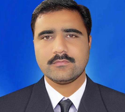 راجن پور کے نواحی شہرکوٹ مٹھن میں تعینات اے ایس آئی سیاسی آلہ کار بن گیا