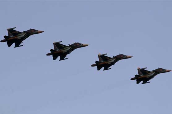 روس: جنگی طیاروں کے خوبصورت مظاہروں کے ساتھ ائیر شو ختم