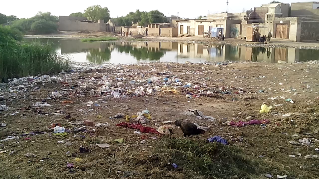 بھٹ شاہ شہر مکمل طور گندگی کے ڈھیر میں تبدیل