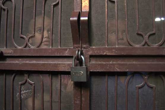 لاہور کے علاقے سمن آباد سے گھر میں قید 2 ملازم بچیاں بازیاب