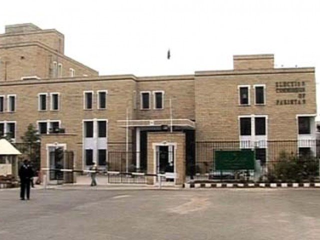 بلدیاتی انتخابات، حلقہ بندیوں کا اختیار الیکشن کمیشن کو دینے کے بل منظور