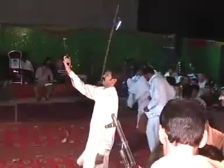 راولاکوٹ اور گردونواح میں شادی بیاہ کی تقریبات میں اسلحہ کی سرِعام نمائش