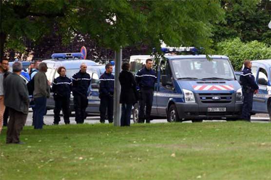 فرانس: مسلح شخص کی مسافر کیمپ پر فائرنگ، 4 افراد ہلاک