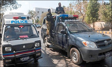 متحدہ کے دو کارکنوں کے ناقابل ضمانت وارنٹ گرفتاری جاری