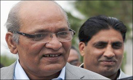 سینیٹر مشاہد اللہ اسلام آباد پہنچ گئے