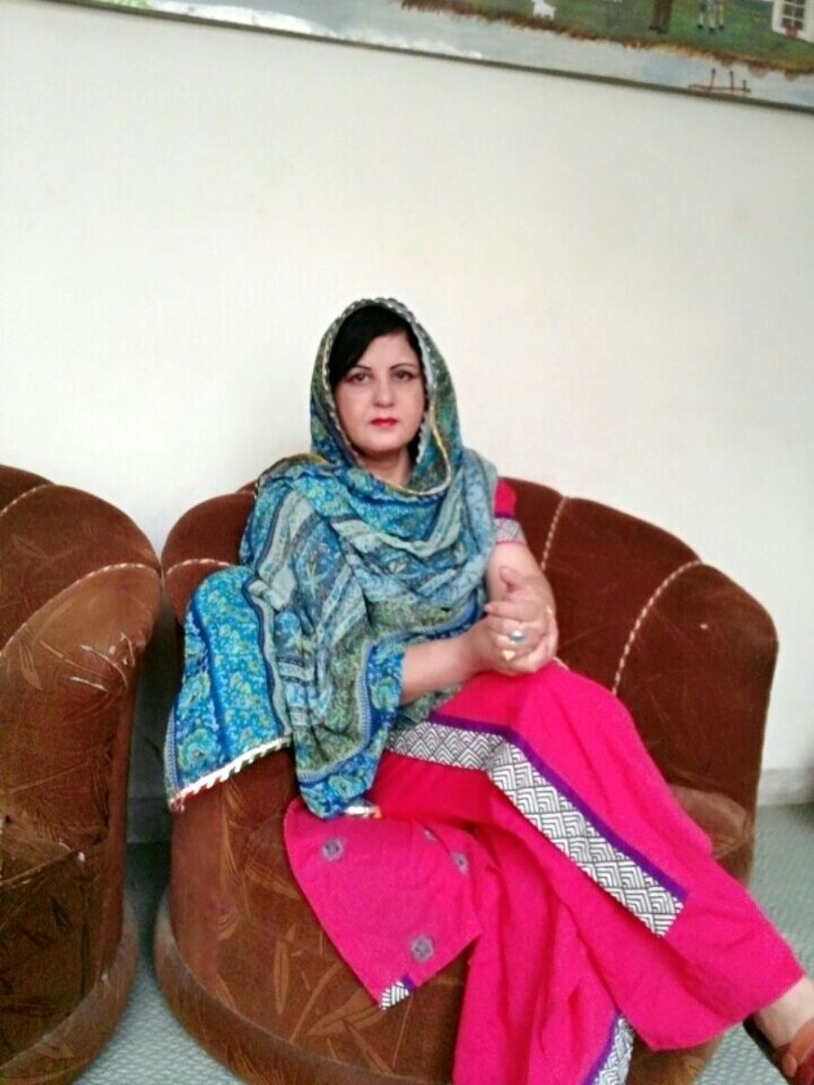 آج پھر اس نے میرے درد کو جگایا