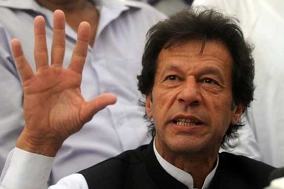 زرداری اور ایم کیوایم فوج کو پیچھے ہٹانے کیلیے نوازشریف پر دباؤ ڈال رہے ہیں، عمران خان