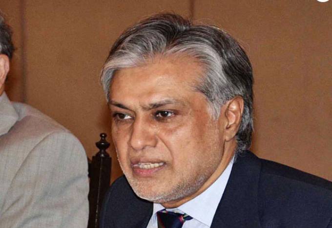 ایم کیو ایم سے مذاکرات کے لیے تیار ہیں، وزیر خزانہ اسحاق ڈار
