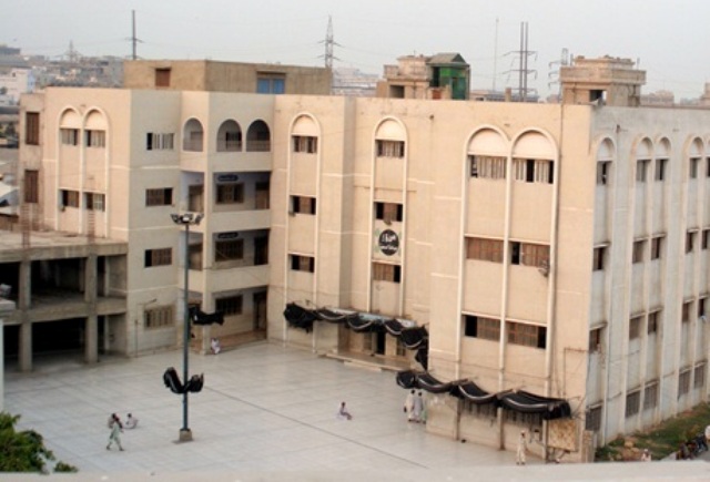 قربانی کے عطیات جامعہ بنوریہ عالمیہ کے مسافر طلبہ کودیں، مولانا غلام رسول
