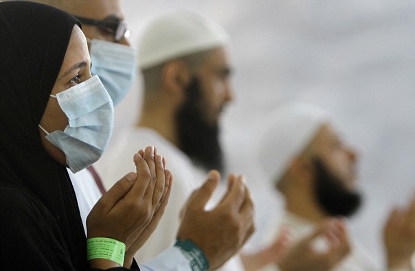 عالمی ادارہ صحت نے عازمین حج کو سعودی عرب میں پھیلنے والے مہلک وائرس سے خبردار کردیا