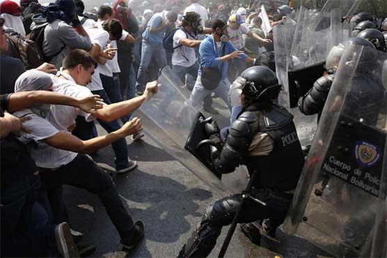 وینز ویلا: اپوزیشن رہنماء کی گرفتاری کے بعد پرتشدد مظاہروں میں اضافہ