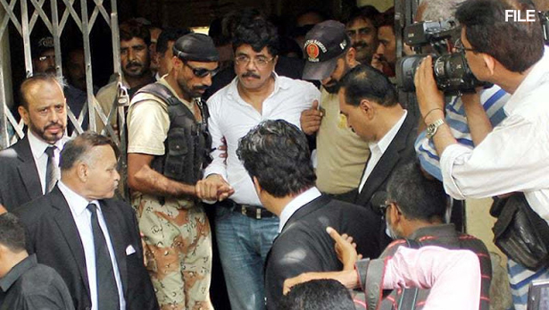 رینجرز نے ایم کیو ایم کے رہنما قمر منصور کو رہا کردیا