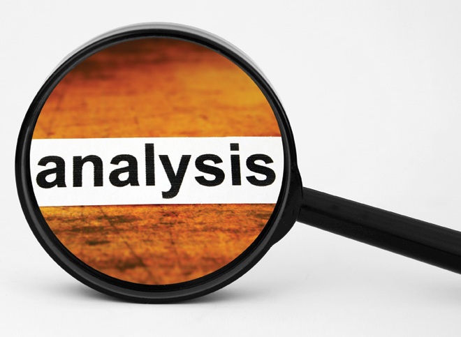 بے لاگ تجزیہ