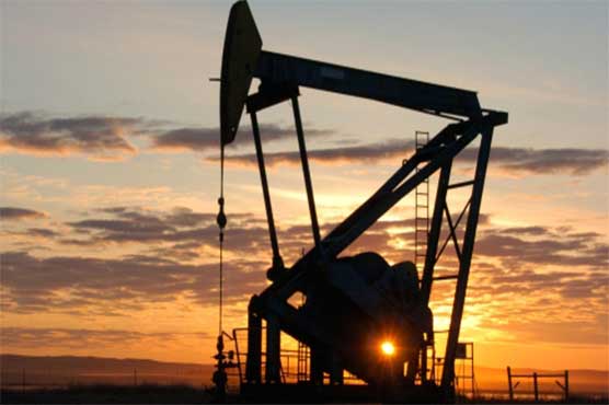 عالمی منڈی میں خام تیل کی قیمت تین سال کی کم ترین سطح پر آ گئی