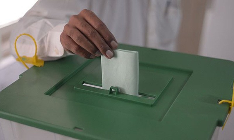 یہ فرعون بن چکے ہیں